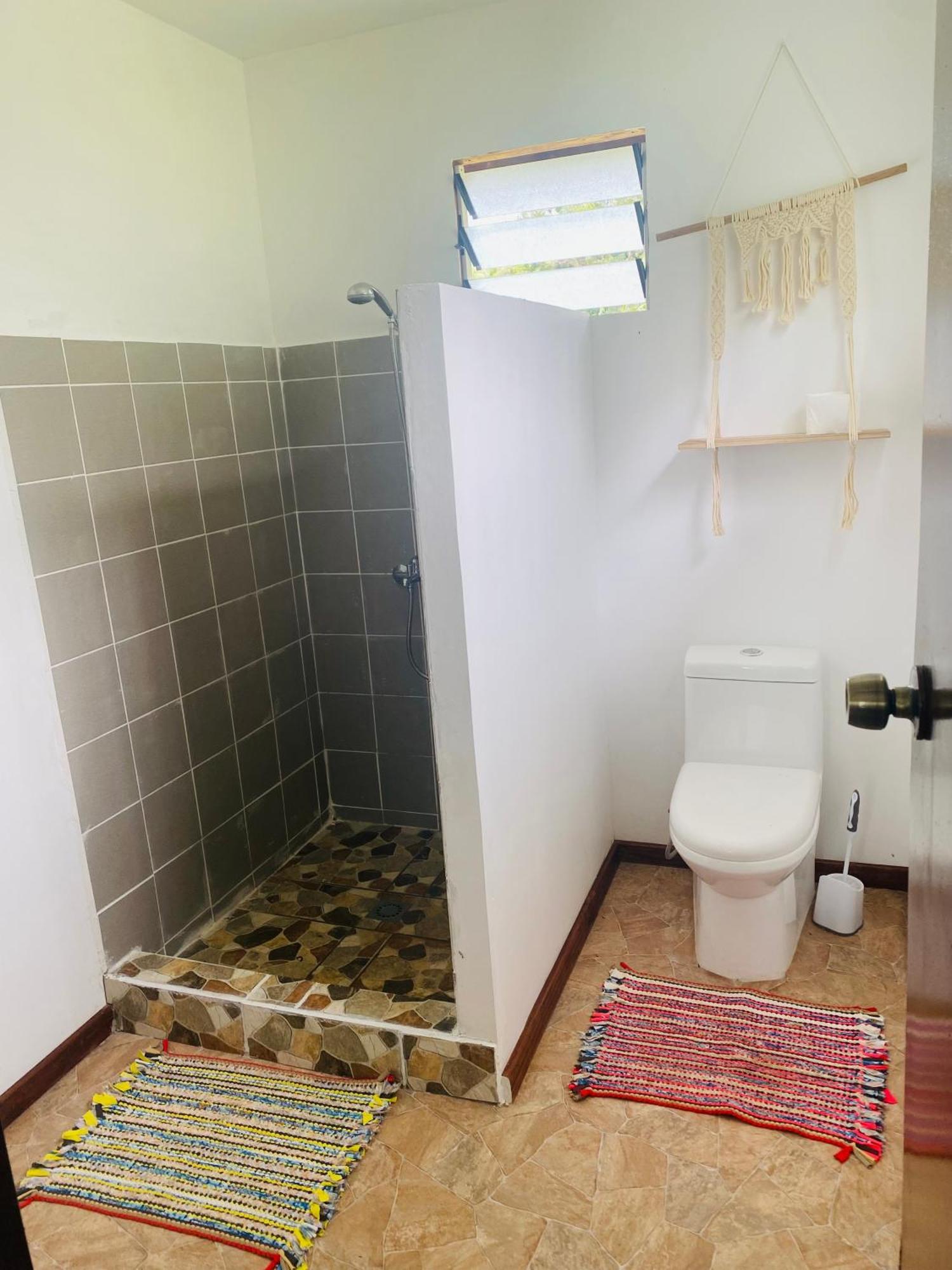 Huahine Serenity Cottage Maroe Exterior foto